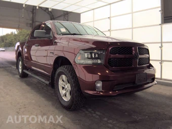 2019 Ram 1500 Classic Express Crew Cab Short Bed - miniatura 3