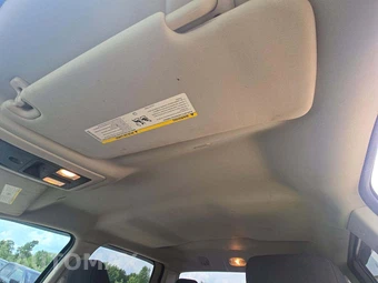 2019 Ram 1500 Classic Express Crew Cab Short Bed - miniatura 8