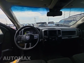 2019 Ram 1500 Classic Express Crew Cab Short Bed - miniatura 11