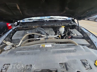 2019 Ram 1500 Classic Express Crew Cab Short Bed - miniatura 15