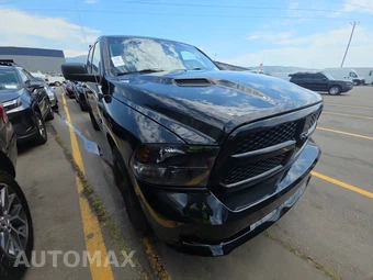 2019 Ram 1500 Classic Express Crew Cab Short Bed - miniatura 3