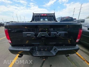 2019 Ram 1500 Classic Express Crew Cab Short Bed - miniatura 5