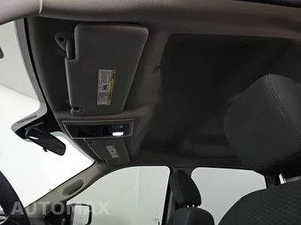 2019 Ram 1500 Classic Express Crew Cab Short Bed - miniatura 17