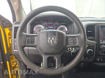 2019 Ram 1500 Classic Express Crew Cab Short Bed - miniatura 10