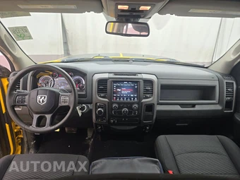 2019 Ram 1500 Classic Express Crew Cab Short Bed - miniatura 11