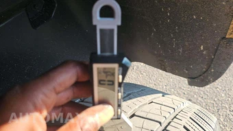 2019 Ram 1500 Classic Express Crew Cab Short Bed - miniatura 19