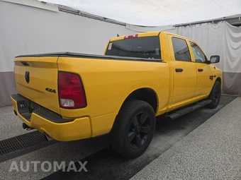 2019 Ram 1500 Classic Express Crew Cab Short Bed - miniatura 4
