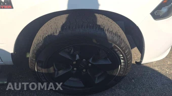 2019 Ram 1500 Classic Express Crew Cab Short Bed – miniatura 23