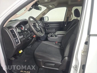 2019 Ram 1500 Classic Express Crew Cab Short Bed – miniatura 7