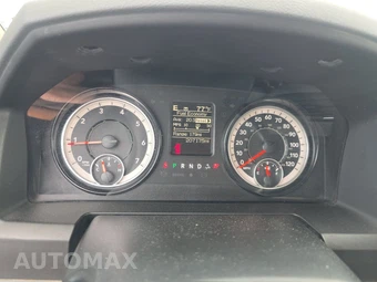 2019 Ram 1500 Classic Express Extended Cab Medium Bed – miniatura 12