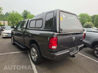 2019 Ram 1500 Classic Express Extended Cab Medium Bed - miniatura 2