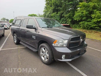 2019 Ram 1500 Classic Express Extended Cab Medium Bed - miniatura 4