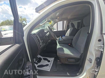 2019 Ram 1500 Classic Express Extended Cab Medium Bed – miniatura 6