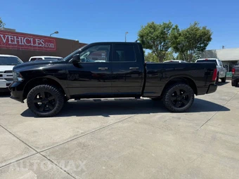 2019 Ram 1500 Classic Express Extended Cab Medium Bed - miniatura 4