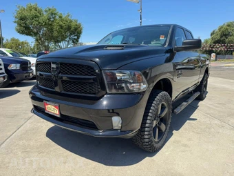 2019 Ram 1500 Classic Express Extended Cab Medium Bed - miniatura 5