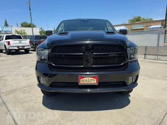 2019 Ram 1500 Classic Express Extended Cab Medium Bed - miniatura 7