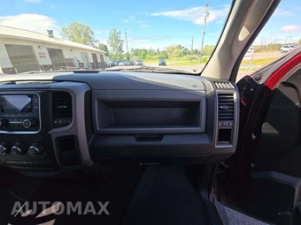 2019 Ram 1500 Classic Express Extended Cab Medium Bed - miniatura 19