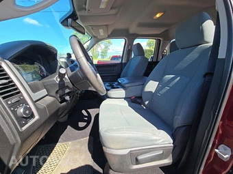2019 Ram 1500 Classic Express Extended Cab Medium Bed - miniatura 6