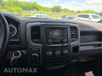2019 Ram 1500 Classic Express Extended Cab Medium Bed – miniatura 10