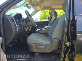 2019 Ram 1500 Classic Express Extended Cab Medium Bed – miniatura 6