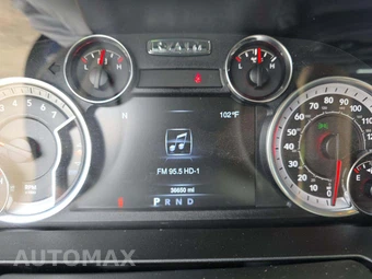 2019 Ram 1500 Classic Express Extended Cab Medium Bed - miniatura 6