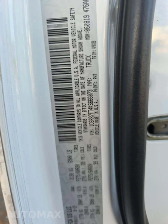 2019 Ram 1500 Classic Express Extended Cab Medium Bed - miniatura 2