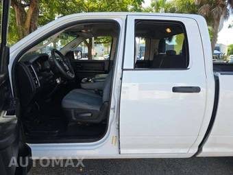 2019 Ram 1500 Classic Express Extended Cab Medium Bed - miniatura 3