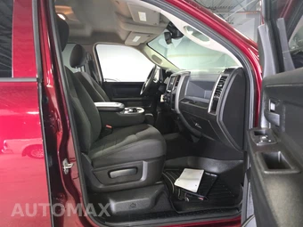 2019 Ram 1500 Classic Express Extended Cab Medium Bed - miniatura 8