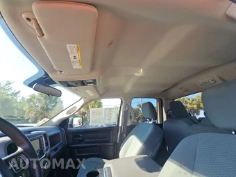 2019 Ram 1500 Classic Express Extended Cab Medium Bed - miniatura 17