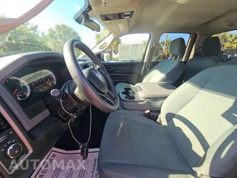 2019 Ram 1500 Classic Express Extended Cab Medium Bed - miniatura 7