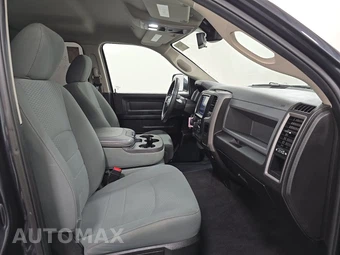 2019 Ram 1500 Classic Express Extended Cab Medium Bed - miniatura 8