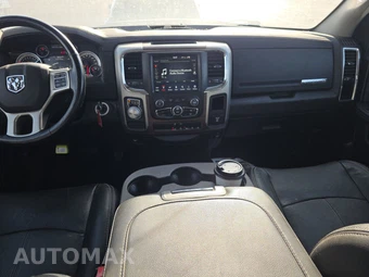 2019 Ram 1500 Classic SLT Crew Cab Medium Bed - miniatura 11