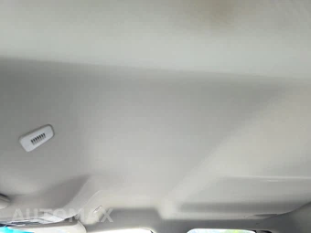 2019 Ram 1500 Classic SLT Crew Cab Medium Bed - miniatura 18