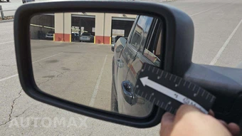 2019 Ram 1500 Classic SLT Crew Cab Medium Bed - miniatura 23