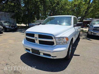 2019 Ram 1500 Classic SLT Crew Cab Medium Bed