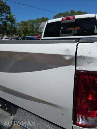 2019 Ram 1500 Classic SLT Crew Cab Medium Bed - miniatura 21