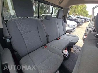 2019 Ram 1500 Classic SLT Crew Cab Medium Bed – miniatura 16