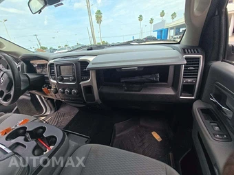 2019 Ram 1500 Classic SLT Crew Cab Medium Bed – miniatura 19