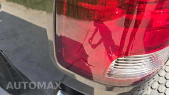 2019 Ram 1500 Classic SLT Crew Cab Medium Bed - miniatura 27