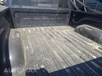 2019 Ram 1500 Classic SLT Crew Cab Medium Bed - miniatura 16