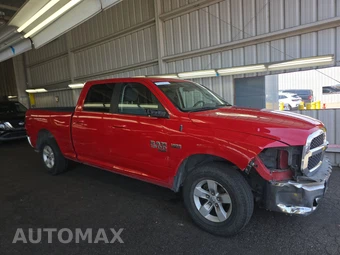 2019 Ram 1500 Classic SLT Crew Cab Medium Bed - miniatura 3
