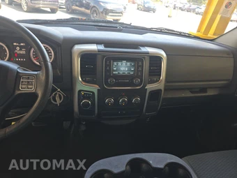 2019 Ram 1500 Classic SLT Crew Cab Medium Bed - miniatura 6