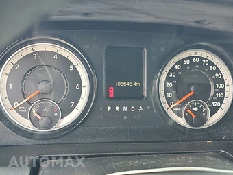 2019 Ram 1500 Classic SLT Crew Cab Medium Bed - miniatura 12