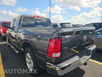 2019 Ram 1500 Classic SLT Crew Cab Medium Bed - miniatura 6
