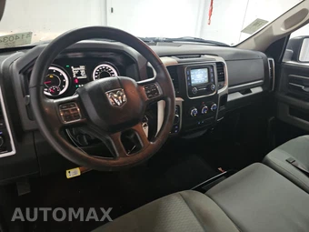 2019 Ram 1500 Classic SLT Crew Cab Medium Bed – miniatura 11
