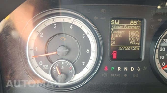 2019 Ram 1500 Classic SLT Crew Cab Medium Bed – miniatura 25
