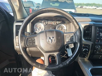 2019 Ram 1500 Classic SLT Crew Cab Short Bed - miniatura 10