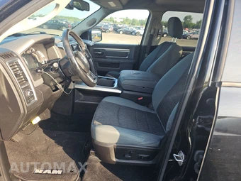 2019 Ram 1500 Classic SLT Crew Cab Short Bed - miniatura 7