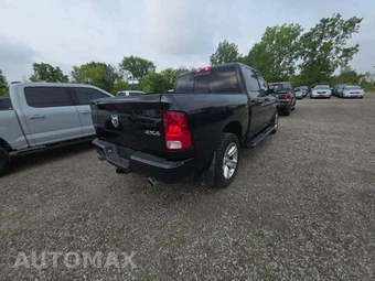 2019 Ram 1500 Classic SLT Crew Cab Short Bed – miniatura 3