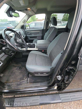 2019 Ram 1500 Classic SLT Crew Cab Short Bed – miniatura 6